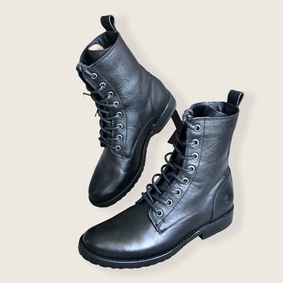 Frye Veronica Combat Black Leather Lace Up Casual Moto Everyday Cute Ankle Boots - Picture 9 of 16